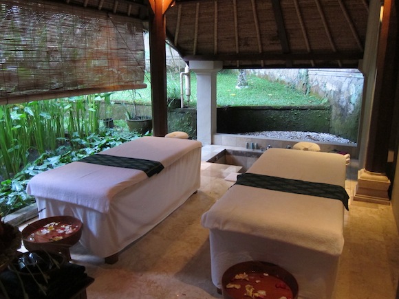 The spa beside a lotus pond at Amandari
