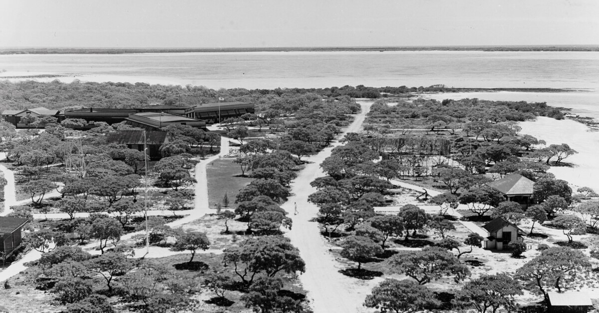 Aerial view of Pan American Airways’ hotel and support facilities among trees on Peale Island at Wake Atoll in 1940.