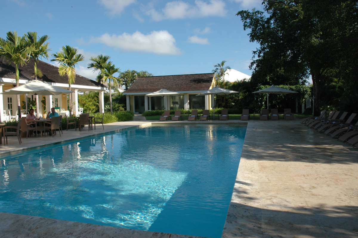 Swimming pool and shaded dining terraces at Tortuga Bay in 2007.